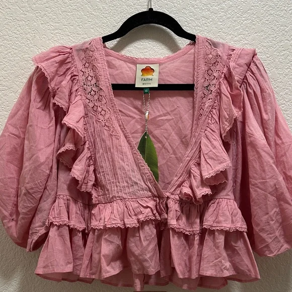 FARM Rio Pink Ruffled Blouse - Picture 2 of 8